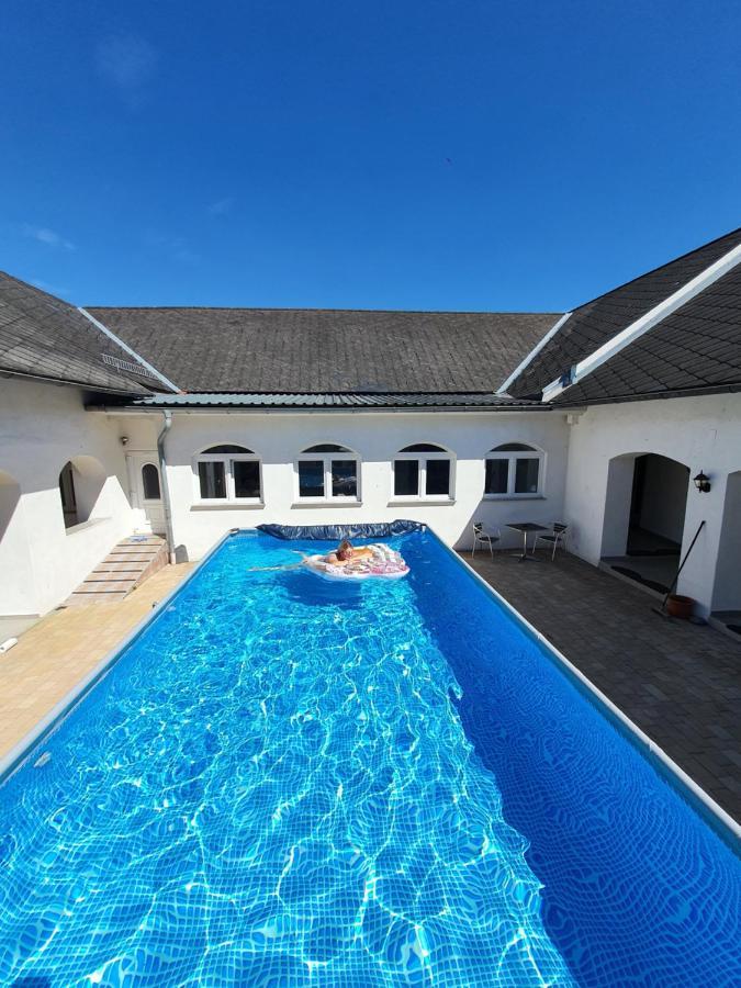 Artemis Farm Apartments บาด บลูเมา ภายนอก รูปภาพ