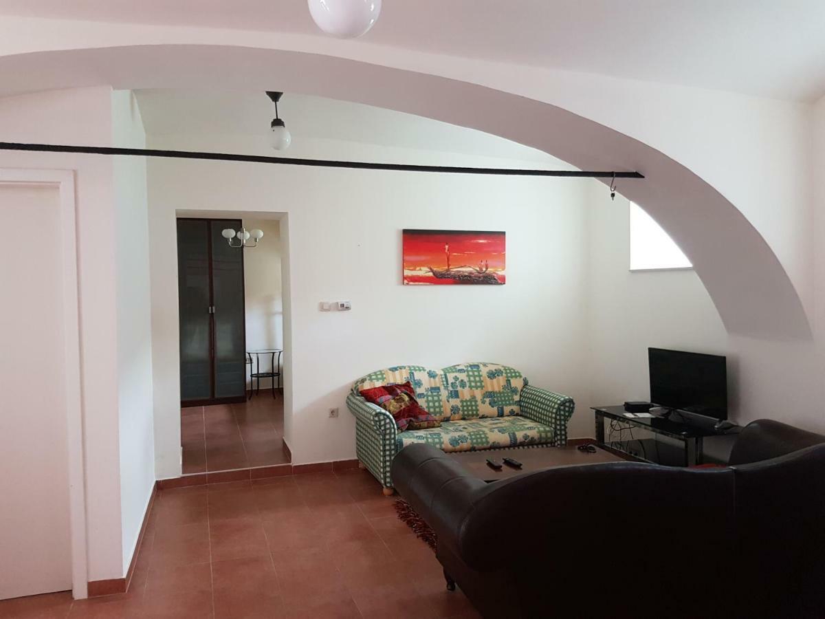 Artemis Farm Apartments บาด บลูเมา ภายนอก รูปภาพ